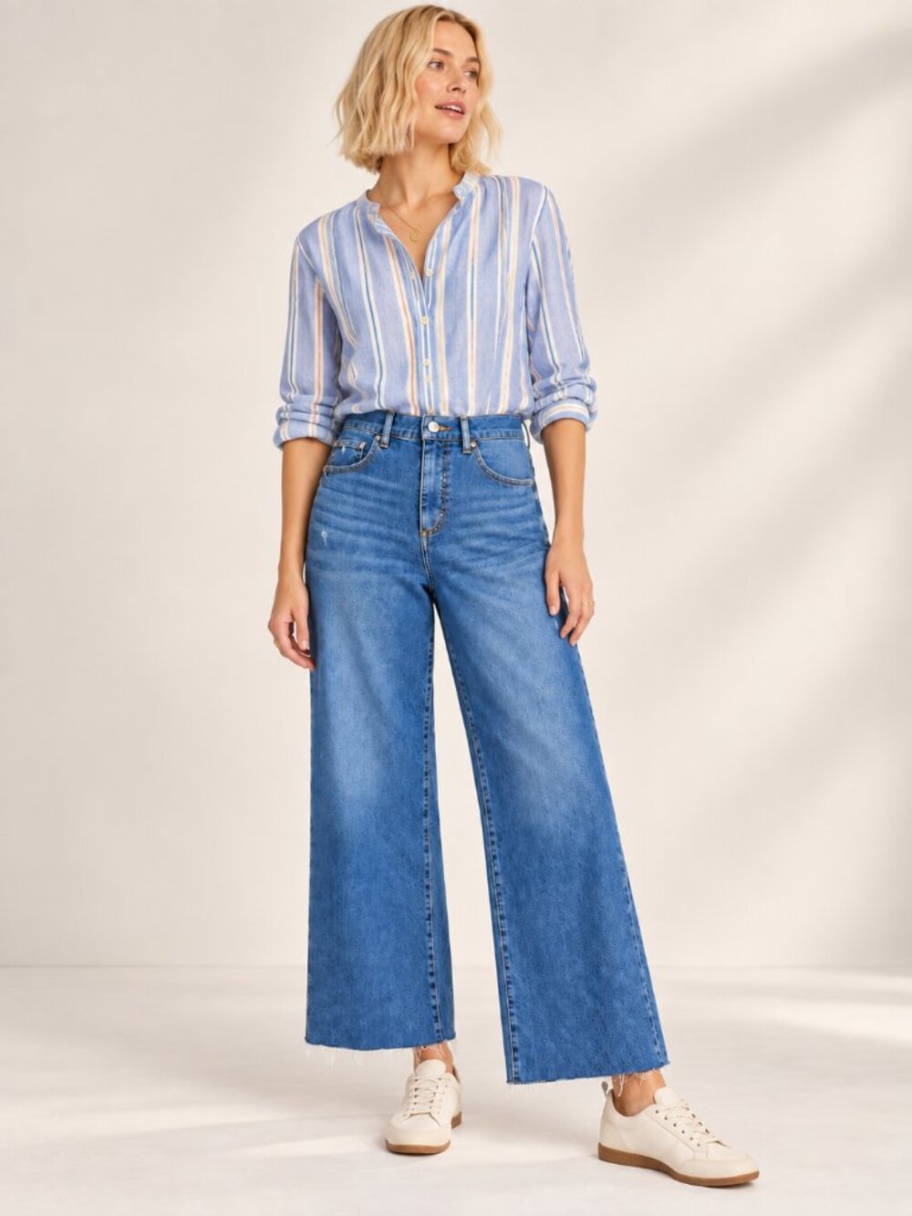LOFT High Waist Relaxed Straight Jeans Raw Hem Distressed Size 2 NWT